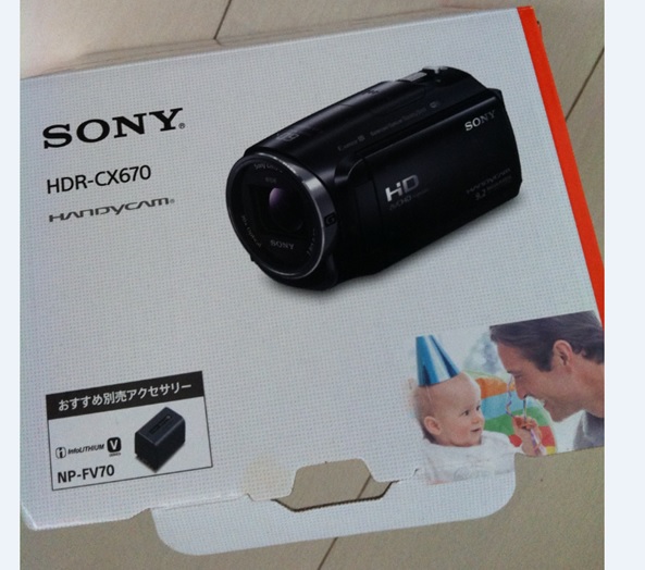 SONY�@HDR-CX670_01